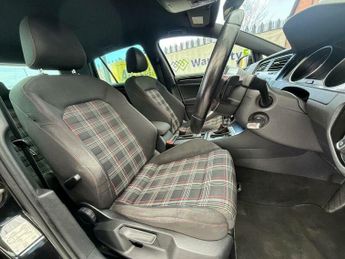 Volkswagen Golf GTi 2.0 TSI BlueMotion Tech GTI DSG Euro 6 (s/s) 5dr