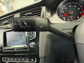 Volkswagen Golf GTi 2.0 TSI BlueMotion Tech GTI DSG Euro 6 (s/s) 5dr