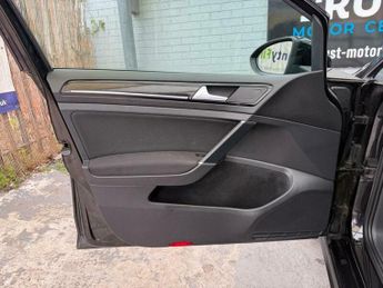 Volkswagen Golf GTi 2.0 TSI BlueMotion Tech GTI DSG Euro 6 (s/s) 5dr