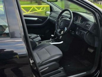 Mercedes-Benz B Class 2.0 B180 SE CVT 5dr