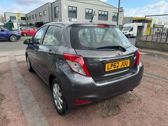 Toyota Yaris 1.33 Dual VVT-i TR Multidrive S Euro 5 5dr