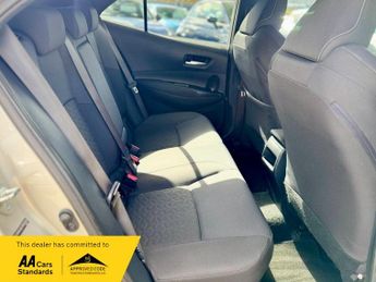 Toyota Corolla VVT-I DESIGN