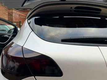 Vauxhall Astra 1.6 16v SRi Euro 5 5dr