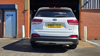 Kia Sorento 2.2 CRDi KX-4 SUV 5dr Diesel Auto AWD Euro 6 (197 bhp)