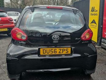 Toyota AYGO 1.0 VVT-i Black Euro 4 5dr