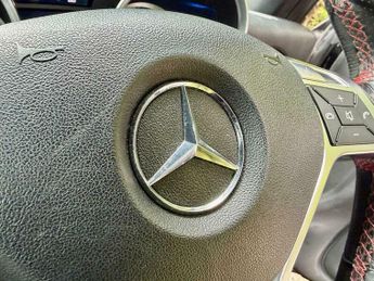 Mercedes-Benz CLS 1.8 SLK 200 AMG Sport BlueEfficiency Auto 2dr