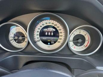 Mercedes-Benz E Class 2.1 E250 CDI AMG Sport G-Tronic+ Euro 5 (s/s) 4dr