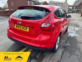 Ford Focus 1.6 Zetec Powershift Euro 5 5dr