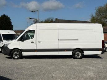 Mercedes-Benz Sprinter 2.1 314 CDI Progressive Panel Van 5dr Diesel Manual RWD L4 H3 Eu