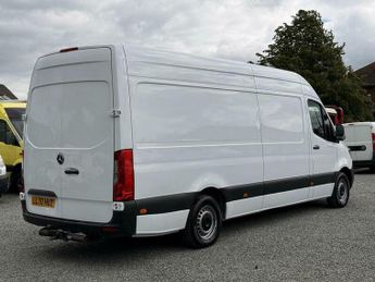 Mercedes-Benz Sprinter 2.0 315 CDI Progressive Panel Van 5dr Diesel Manual RWD L3 H3 Eu