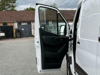 Mercedes-Benz Sprinter 2.0 315 CDI Progressive Panel Van 5dr Diesel Manual RWD L3 H3 Eu