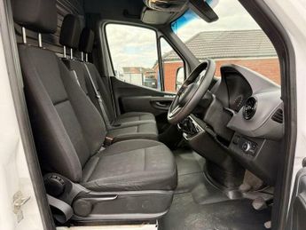Mercedes-Benz Sprinter 2.0 315 CDI Progressive Panel Van 5dr Diesel Manual RWD L3 H3 Eu