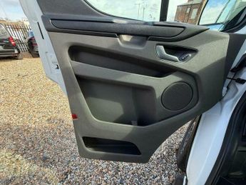 Ford Transit Custom 1.0 340 EcoBoost 13.6kWh Trend Auto L1 H1 Euro 6 5dr