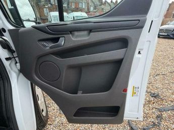Ford Transit Custom 1.0 340 EcoBoost 13.6kWh Trend Auto L1 H1 Euro 6 5dr