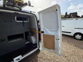 Ford Transit Custom 1.0 340 EcoBoost 13.6kWh Trend Auto L1 H1 Euro 6 5dr