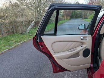 Jaguar X-Type 2.2D DPF SE 5dr