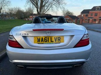 Mercedes-Benz CLS 1.8 SLK250 BlueEfficiency AMG Sport Edition 125 G-Tronic+ Euro 5