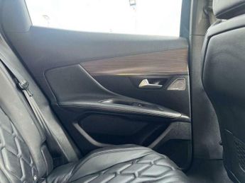 Peugeot 3008 1.6 13.2kWh GT e-EAT 4WD Euro 6 (s/s) 5dr