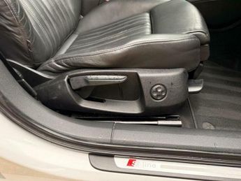 Audi A6 2.0 TDI Black Edition Multitronic Euro 5 (s/s) 4dr