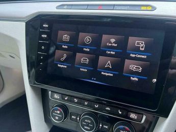 Volkswagen Passat 1.4 TSI GTE Advance DSG Euro 6 (s/s) 4dr