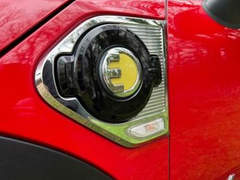 MINI Countryman 1.5 7.6kWh Cooper SE Exclusive Auto ALL4 Euro 6 (s/s) 5dr