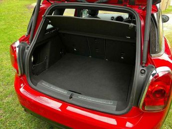 MINI Countryman 1.5 7.6kWh Cooper SE Exclusive Auto ALL4 Euro 6 (s/s) 5dr