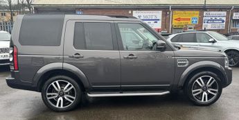 Land Rover Discovery 3.0 SD V6 HSE Luxury SUV 5dr Diesel Auto 4WD Euro 6 (s/s) (256 b