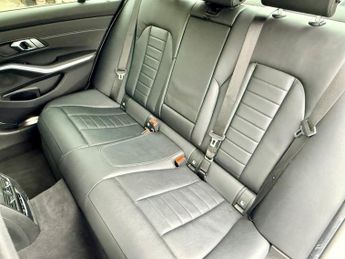 BMW 320i 320I M SPORT
