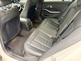 BMW 320i 320I M SPORT