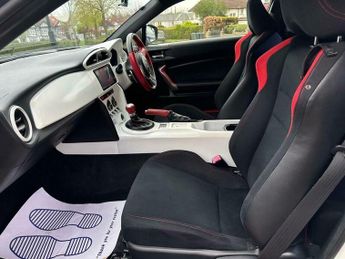 Toyota GT86 2.0 Boxer D-4S TRD SPEC Auto 2dr HUGE SPEC+LOADS OF EXTRAS