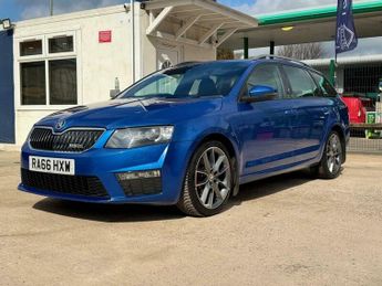 Skoda Octavia 2.0 TDI vRS Estate 5dr Diesel DSG 4WD Euro 6 (s/s) (184 ps)