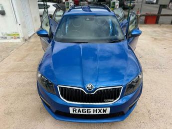 Skoda Octavia 2.0 TDI vRS Estate 5dr Diesel DSG 4WD Euro 6 (s/s) (184 ps)