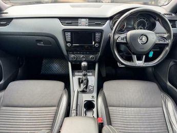 Skoda Octavia 2.0 TDI vRS Estate 5dr Diesel DSG 4WD Euro 6 (s/s) (184 ps)