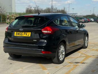 Ford Focus 1.0T EcoBoost Titanium Euro 6 (s/s) 5dr