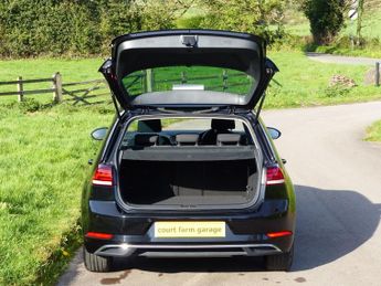 Volkswagen Golf MATCH EDITION TSI EVO DSG