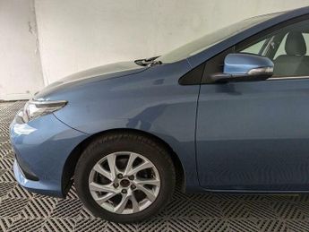 Toyota Auris 1.2 VVT-i Icon Euro 6 (s/s) 5dr