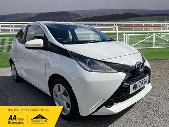 Toyota AYGO VVT-I X-PLAY