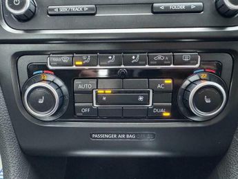 Volkswagen Golf 1.4 TSI SE DSG Euro 5 5dr