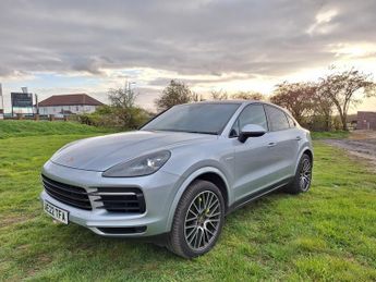 Porsche Cayenne 3.0 V6 E-Hybrid 17.9kWh TiptronicS 4WD Euro 6 (s/s) 5dr (3.6kW C