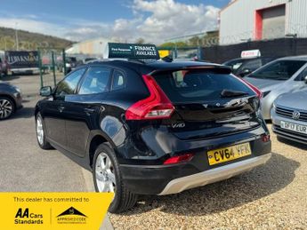 Volvo V40 D2 CROSS COUNTRY LUX