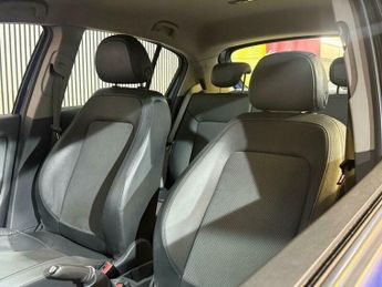 Vauxhall Corsa 1.4i 16v Design 5dr (a/c)