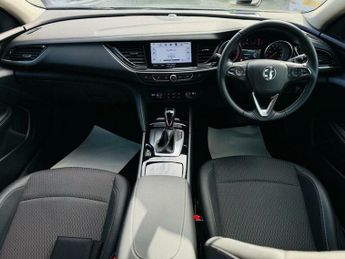 Vauxhall Insignia 2.0 Turbo D BlueInjection Tech Line Nav Sports Tourer Auto Euro 
