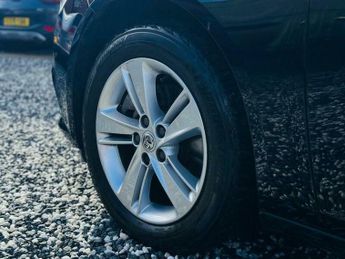 Vauxhall Insignia 2.0 Turbo D BlueInjection Tech Line Nav Sports Tourer Auto Euro 