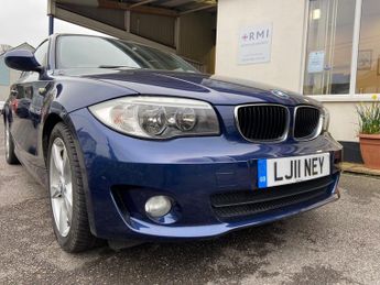 BMW 118 118d SPORT