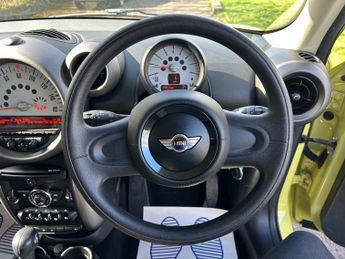 MINI Countryman ONE