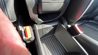 BMW 2 SERIES 220d XDRIVE LUXURY GRAN TOURER