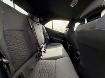 Toyota Corolla 1.8 VVT-h Icon CVT Euro 6 (s/s) 5dr