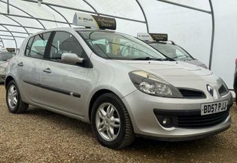 Renault Clio 1.2 TCe 16v Dynamique 5dr