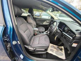 Kia Niro 1.6 Petrol Plug-in Hybrid 2022(22) T-GDi 8.9kWh Euro 6 (s/s) 5 S