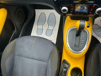 Nissan Juke 1.6 Acenta Premium XTRON Euro 5 5dr